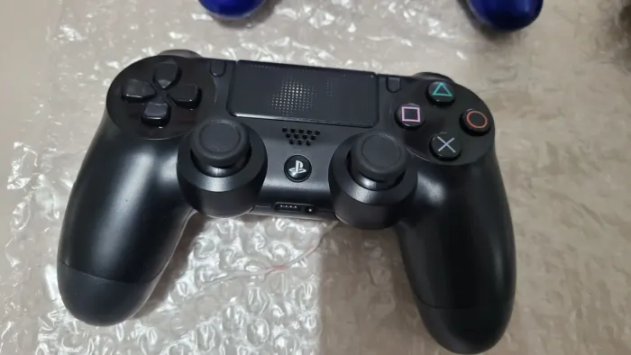 Dualshock 4 ps4 Sony (versão Black piano ps4 fat)