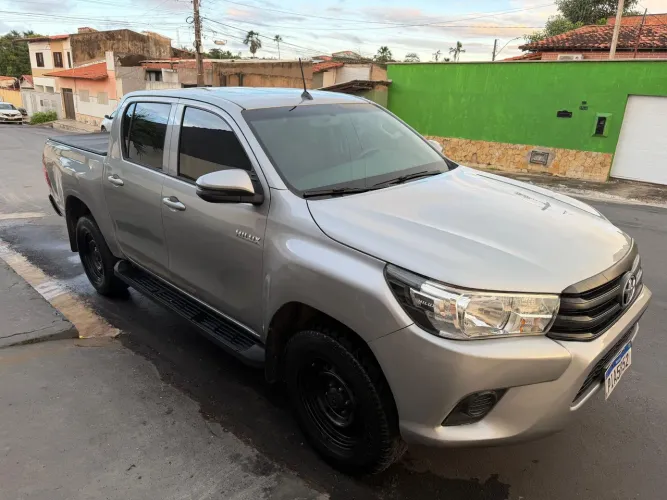 Toyota Hilux CD 4X4 2.8 Diesel Mec. 2020