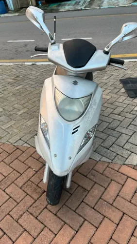 Suzuki Burgman I 125 2012