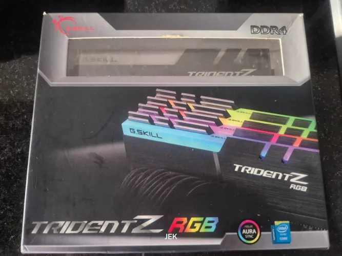 Memória TridentZ RGB Chip Samsung B-DIE 2x16gb 3200mhz cl14