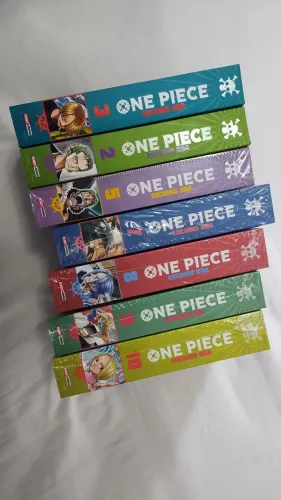 ONE PIECE 3 em 1 - NOVOS - Mangás Volumes 8, 9 e 10