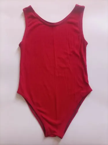 Body Canelado Vermelho Tamanho P - Novo - Nunca usado!