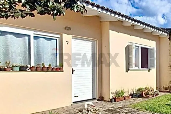 Casa Geminada à Venda no Bairro Aeroclube | Excelente Oportunidade para Sair do Aluguel