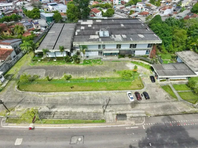 Prédio Comercial à venda possui 12220 m² - Terra Firme - Belém - PA