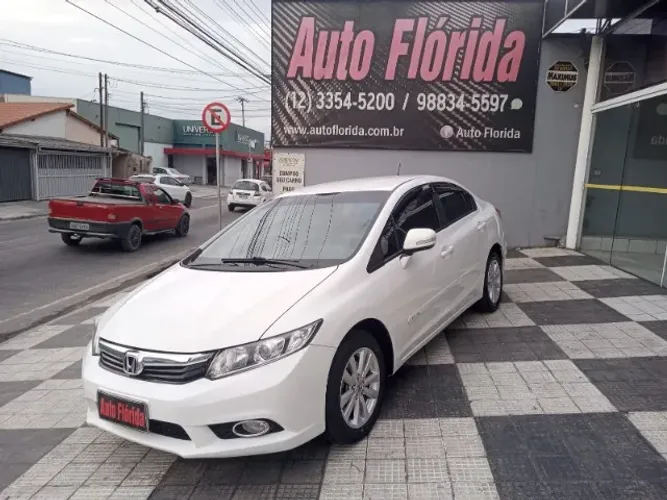 Honda Civic Sedan LXR 2.0 Flexone 16V Aut. 4P 2014