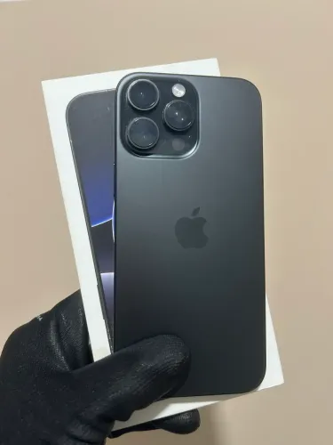 iPhone 16 Pro Max 256GB Preto Titânio