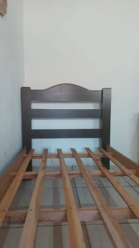 Cama de solteiro com colchão