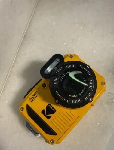 Câmera digital Kodak PIXPRO WPZ2 (Amarelo)