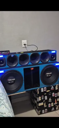 Vendo som automotivo troco por game ps4 + volta