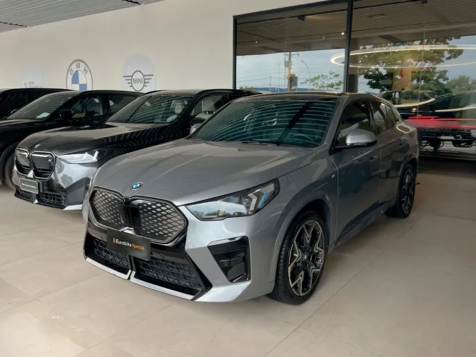 BMW IX2 xDrive30 M Sport 2025