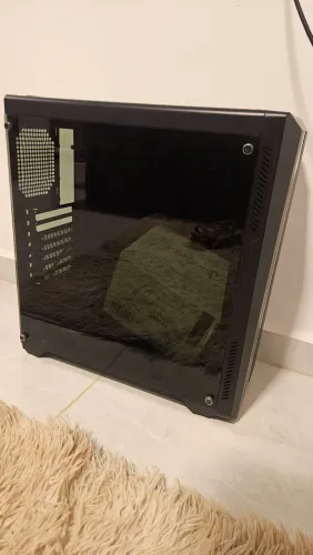 Gabinete e fonte redragon 600w e 5 fans