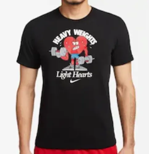 camiseta nike sportswear heart tam G