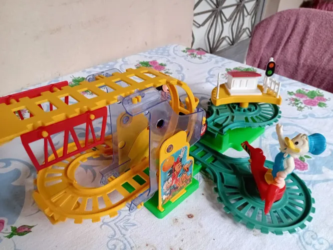 Trem do mickey