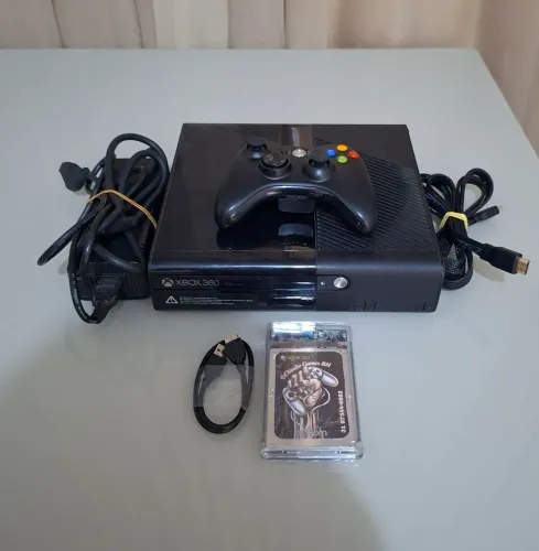 Xbox 360 destravado (50 jogos)