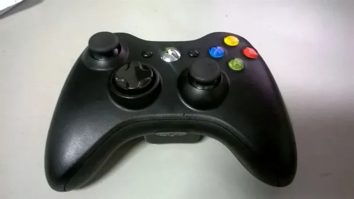 Controle para Xbox 360 original microsoft na cor preta