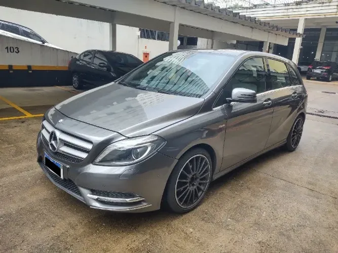 Mercedes-Benz Classe B 200 CGI 1.6 TB Sport 156cv AUT 2015