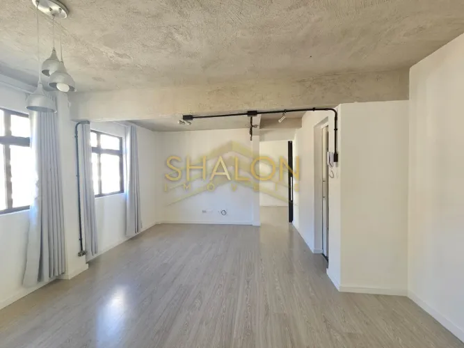 Charmoso apartamento no Boa Vista, 1 quarto, totalmente reformado com um design industrial
