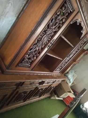 sala jantar de madeira maciça com oito cadeiras oratório