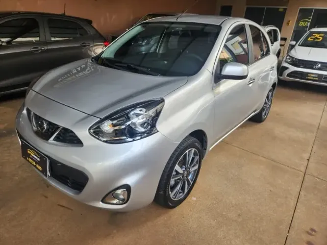 Nissan March SL 1.6 16V Flexstart 5P Aut. 2018
