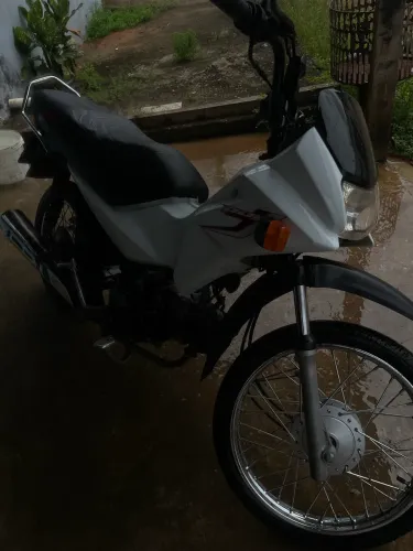 Pop 100 2013 em ótimo estado, só pegar e rodar