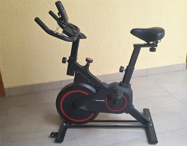 Bicicleta Spinning Mile Fitness com Monitor