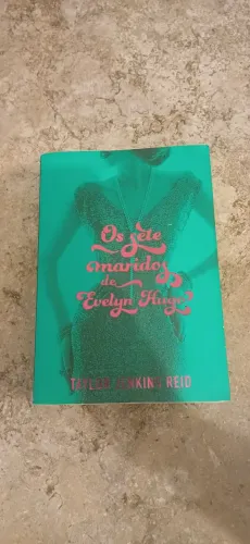 Os Sete Maridos de Evelyn Hugo - Taylor Jenkins Reid
