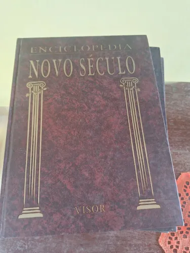 ENCICLOPÉDIA NOVO SÉCULO 