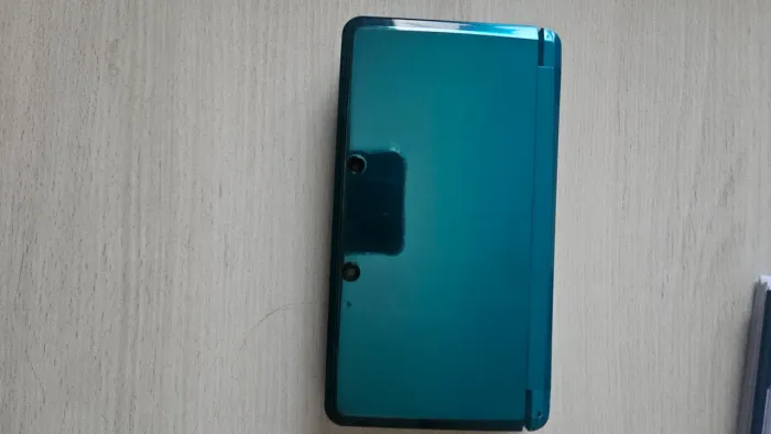 Nintendo 3ds old com 4 jogos case e adaptador para o carregador