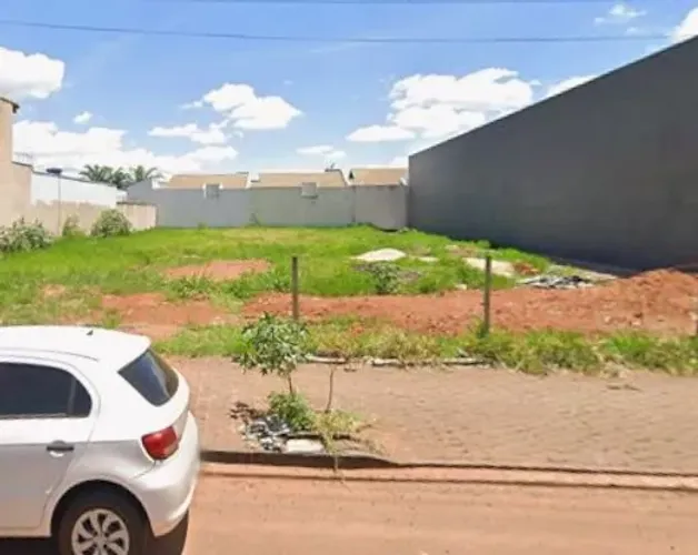 Terreno à venda no bairro Alto Umuarama em Uberlândia