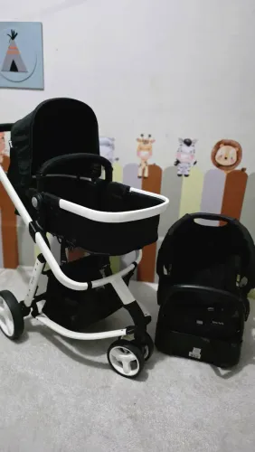 Carrinho e Bebê Conforto kit completo pra vende logo