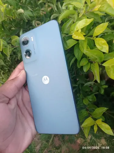 MOTOROLA MOTO E 15 64GB BARATINHO