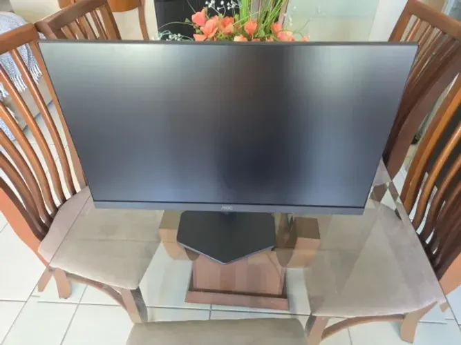 Monitor Gamer AOC 24 Polegadas 180Hz 0,5ms IPS