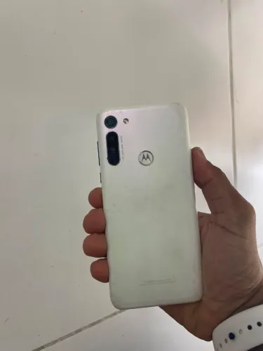 MOTO G8