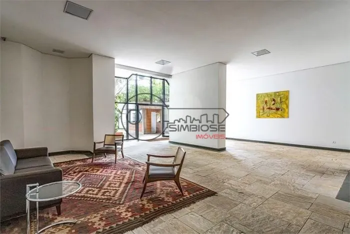 Duplex em Pinheiros: espaço, conforto e praticidade em uma localização privilegiada