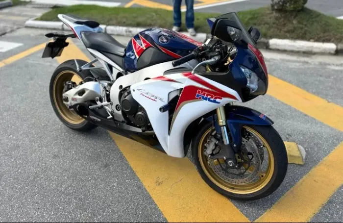 Honda CBR1000RR Fireblade 2011 | Impecável | Revisada | Oportunidade!
