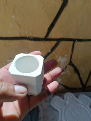24 Mini vasinhos gesso quadrado 4,00 x 5,00 cm