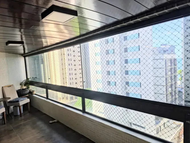 Imóvel para venda possui 180 metros quadrados com 4 quartos em Boa Viagem - Recife - PE