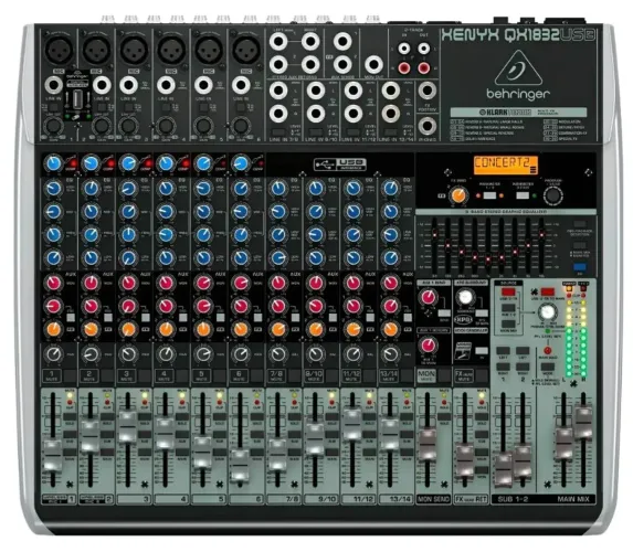 Mesa de Som Xenyx QX1832 Usb - Behringer com case Rígido 