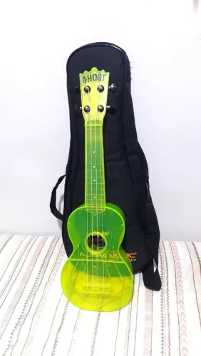 Ukulele akahai ghost 