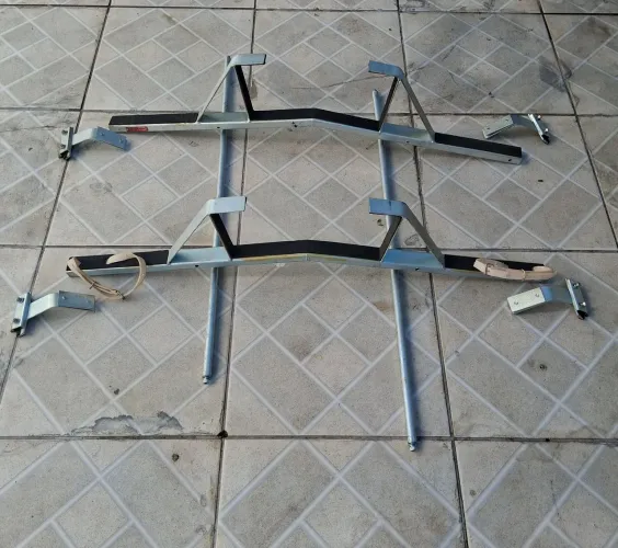 Suporte para escada universal.