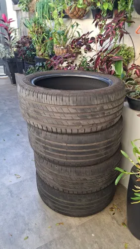 Pneus de carro
