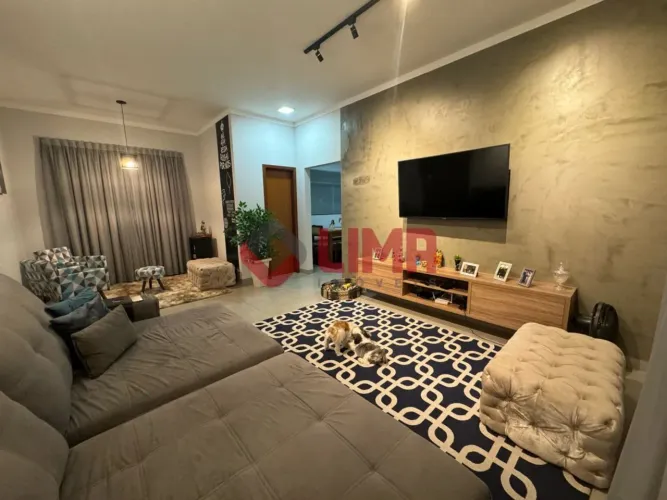 Casa para venda com 245,35 m² e 3 quartos em Vila São Paulo, Bauru - SP