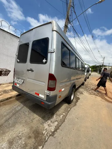 Mercedes-Benz Sprinter 413 Furgão Longo T.alto Diesel 2006