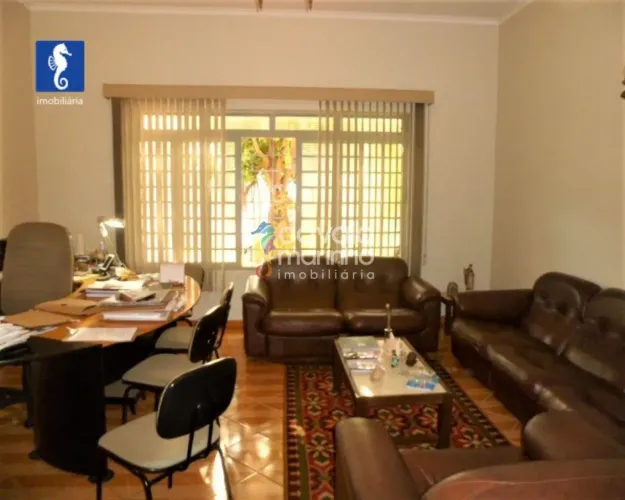 Casa à venda com 3 quartos, 212 m² - Vila Seixas - Ribeirão Preto/SP