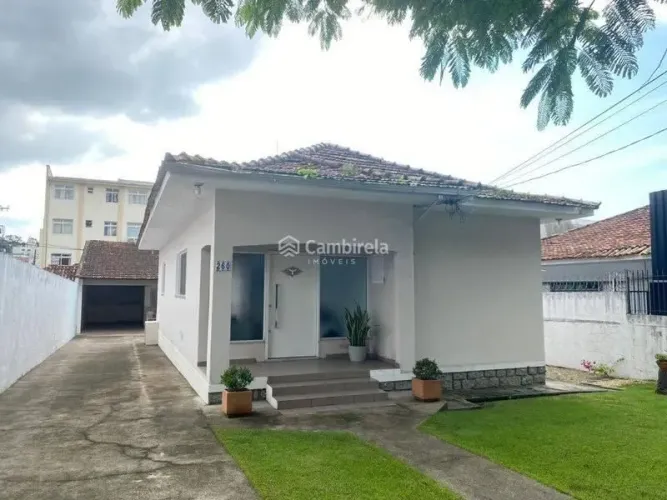 Casa à venda na Praia Comprida em São José/SC