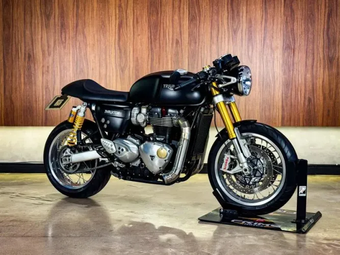 Triumph Thruxton R 2017