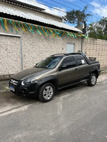 Fiat Strada Adventure1.8/ 1.8 Locker Flex CD 2011