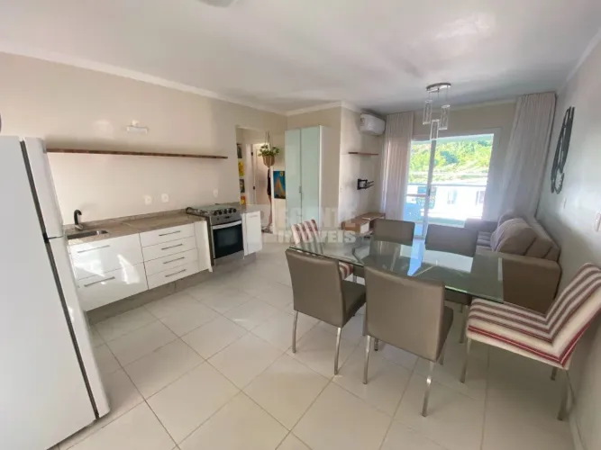 Excelente apartamento de 2 dormitórios para locação no bairro Jurerê!
