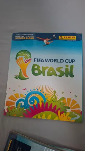 Álbum copa do mundo 2014 5% completo