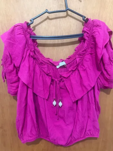 Blusa elegante e moderna